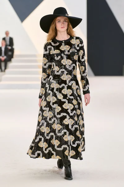 Look 43